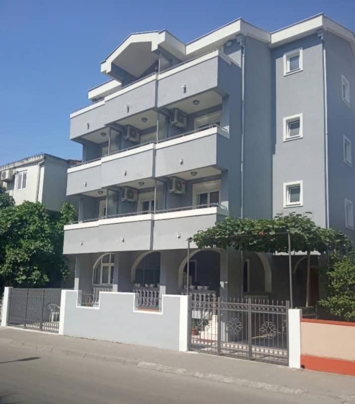 Dmd Apartmani Budva Exterior foto